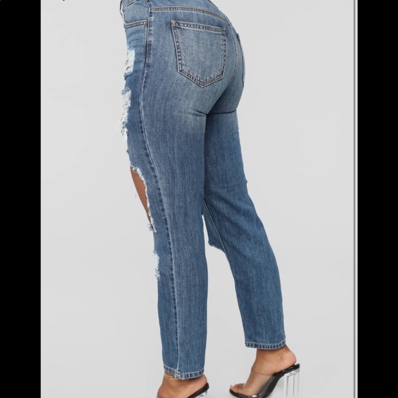 *SOLD*Fashionnova Boyfriend Jeans - Picture 6 of 7